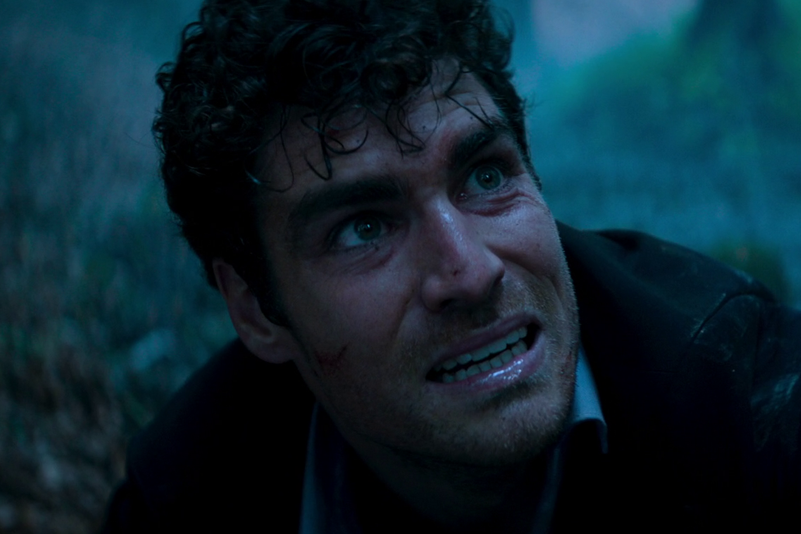 Ryan Bown as Jeff Morell in The Strangers: Chapter 1